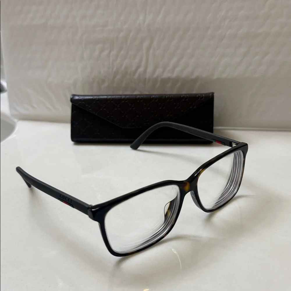 Gucci Tortoise Eyeglasses | Excellent Condition - Picture 1 of 8